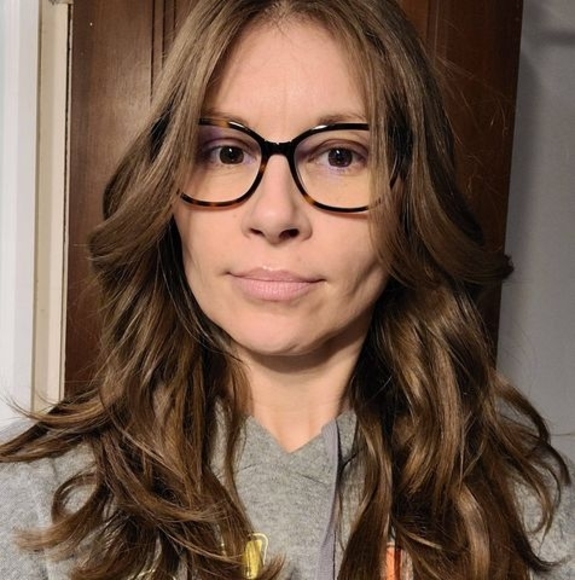 Meet your Posher, Dawn - Picture 1 of 1